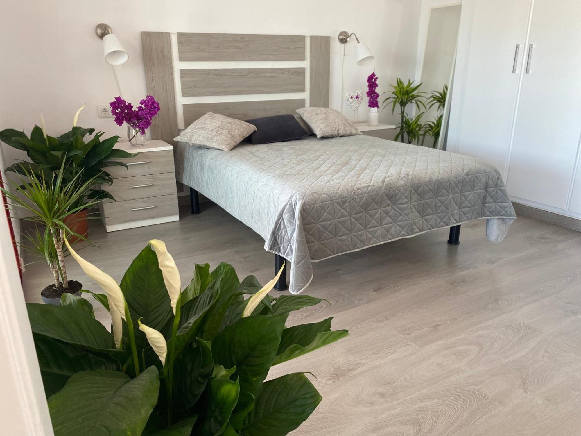 Apartment Anna Benidorm Bagian luar foto