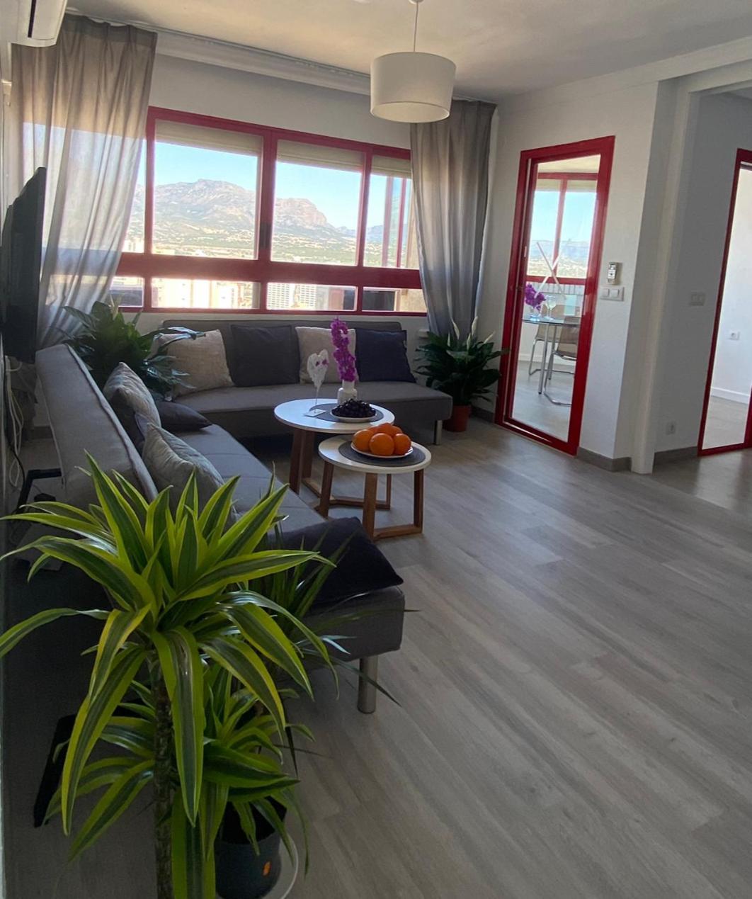 Apartment Anna Benidorm Bagian luar foto