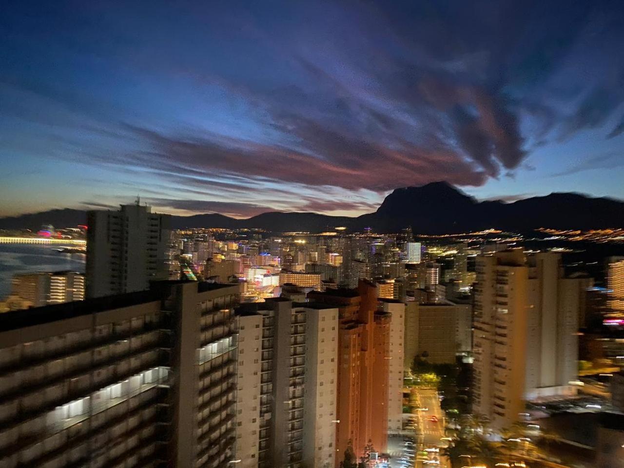 Apartment Anna Benidorm Bagian luar foto