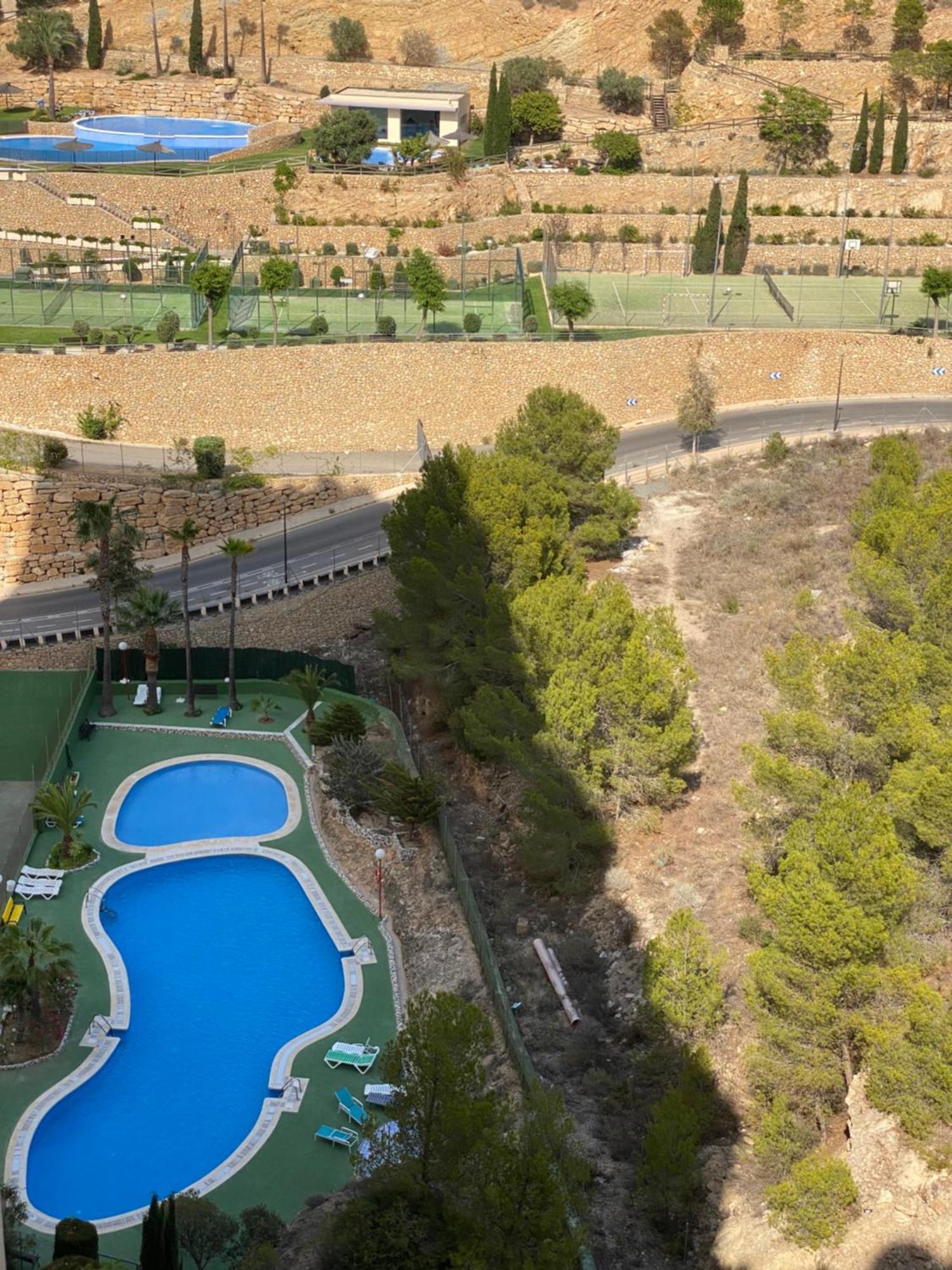 Apartment Anna Benidorm Bagian luar foto